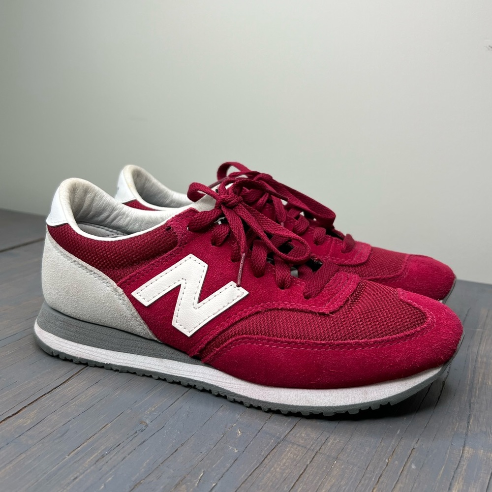 New Balance 620's Raspberry Size 6